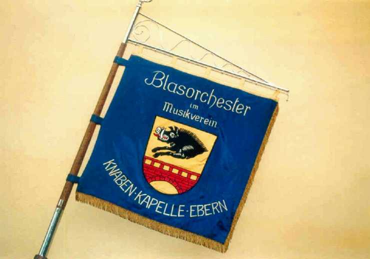 1988 die Vereinsstandarte gestiftet von Alfred Pape
